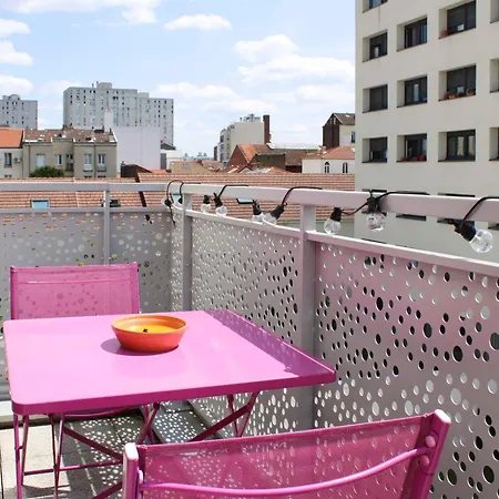 Lägenhet 2 Bedrooms With Balcony *